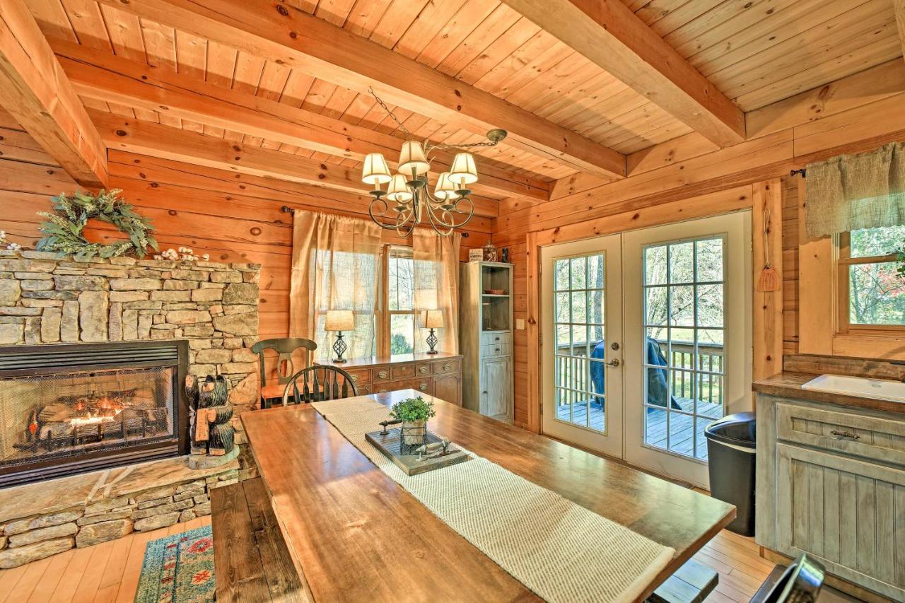 Creekside Bryson City Cabin With Private Hot Tub Exterior foto