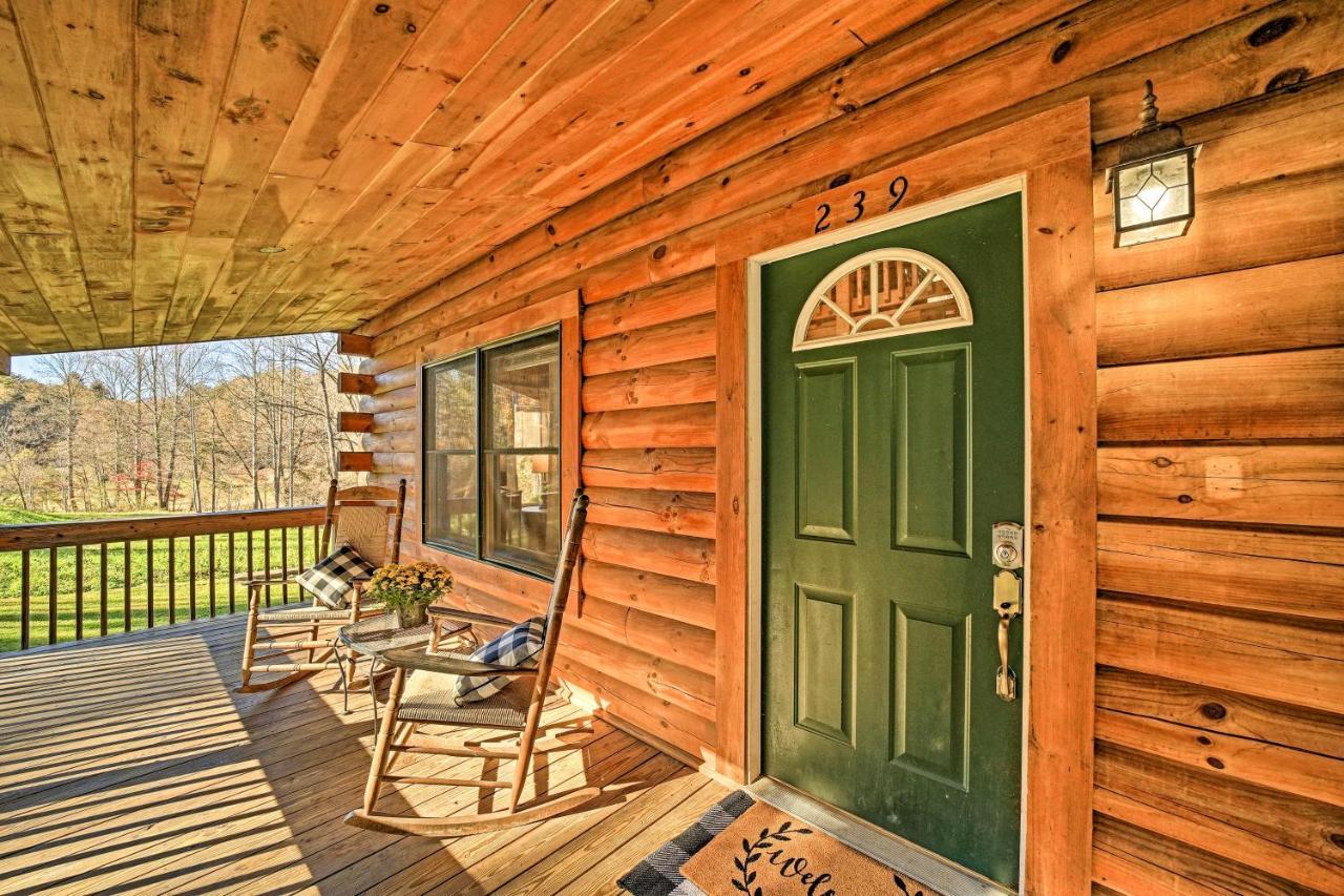 Villa Creekside Bryson City Cabin With Private Hot Tub Exterior foto